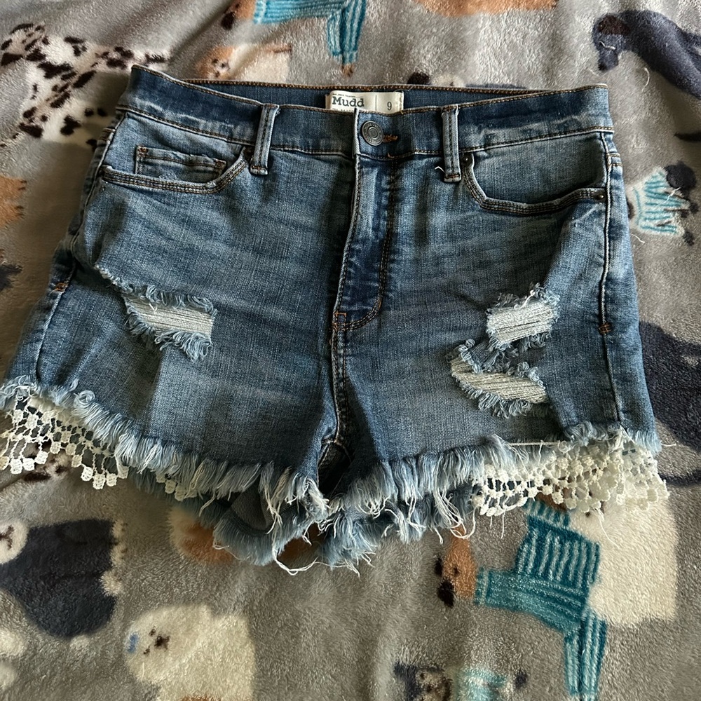 Junior’s Mudd Flx Stretch jean shorts size 9